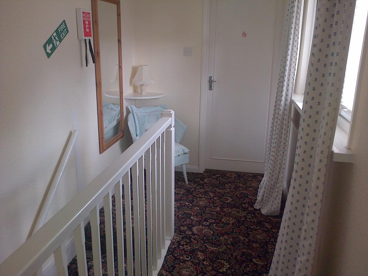 Pewsey Follets B&B מראה חיצוני תמונה