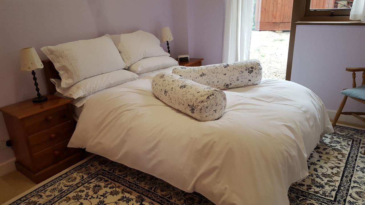 Pewsey Follets B&B מראה חיצוני תמונה